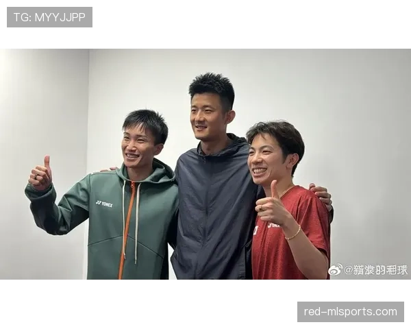 谌龙训练完顺手把蛋白粉当糖吃了？这自律狂魔的日常也太狠了
